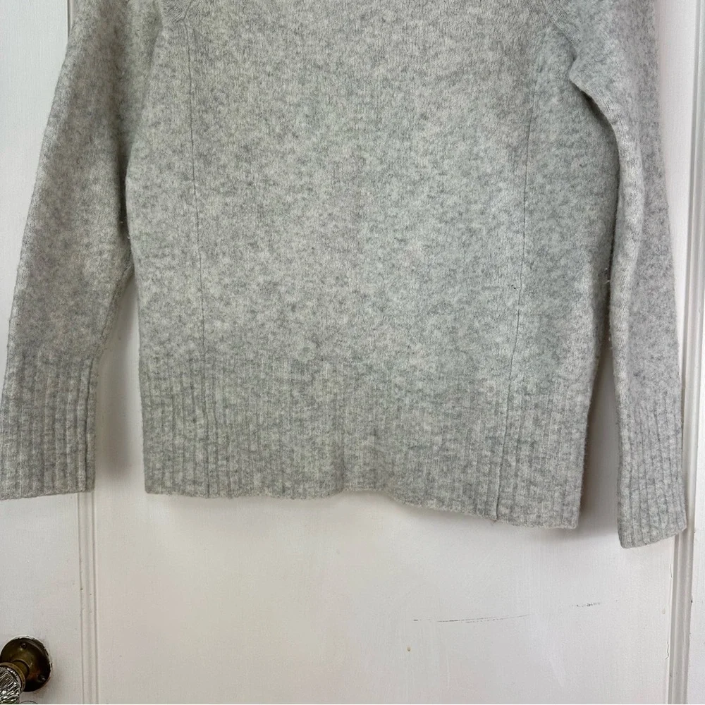 Aritzia The Group By Babaton Plutarch Sweater  Merino Yak Wool - Picture 5 of 9